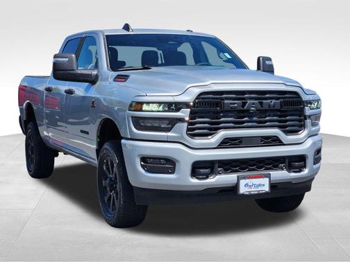 Silver Zynith 2026 RAM 2500 Big Horn Crew Cab 4x4 6'4' Box