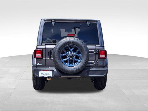 Granite Crystal Metallic Clearcoat 2026 Jeep Wrangler 85th Anniversary