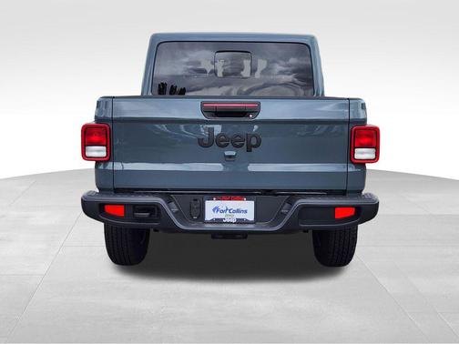 Anvil Clearcoat 2026 Jeep Gladiator Sport S