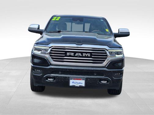 Diamond Black Crystal Pearlcoat 2022 RAM 1500 Longhorn