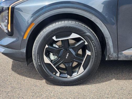 Gray 2026 Kia Sportage SX Turbo