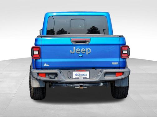Hydro Blue Pearlcoat 2020 Jeep Gladiator Overland