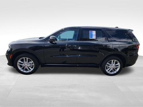 DB Black Crystal Clearcoat 2026 Dodge Durango GT