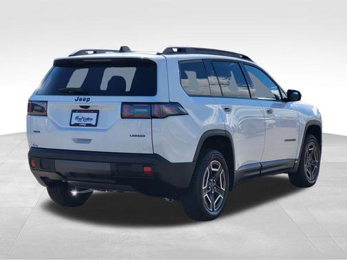 Bright White Clearcoat 2026 Jeep Cherokee Laredo 4x4