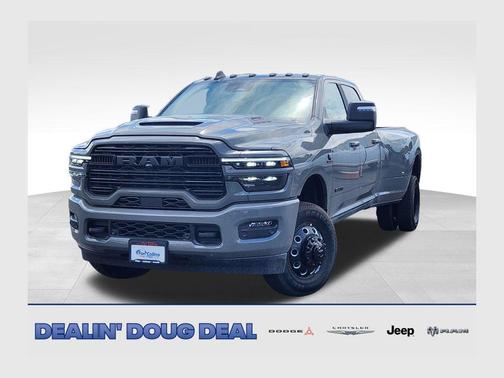 Ceramic Gray Clearcoat 2026 RAM 3500 Laramie Crew Cab 4x4 8' Box