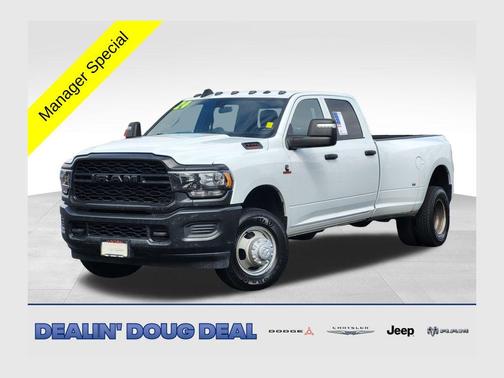 2024 RAM 3500 Tradesman Crew Cab 4x4 8' Box