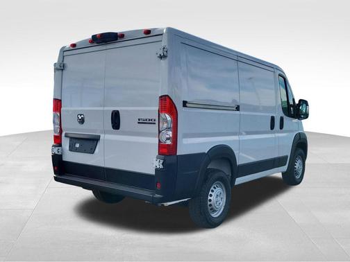 2026 RAM ProMaster 1500 Low Roof