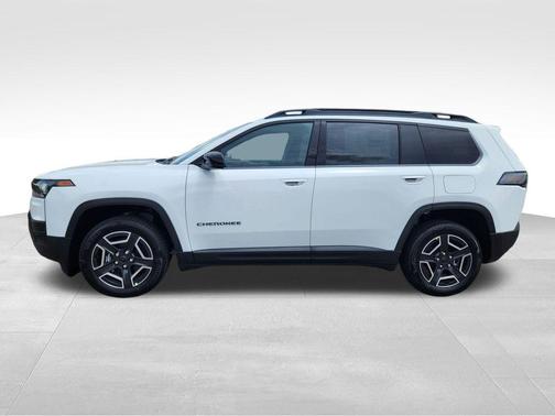 Bright White Clearcoat 2026 Jeep Cherokee Limited
