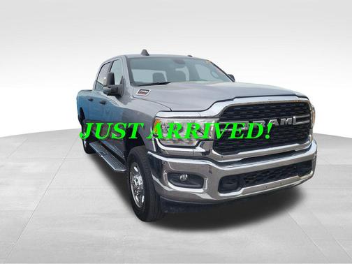 Billet Silver Metallic Clearcoat 2024 RAM 2500 Big Horn Crew Cab 4x4 6'4' Box