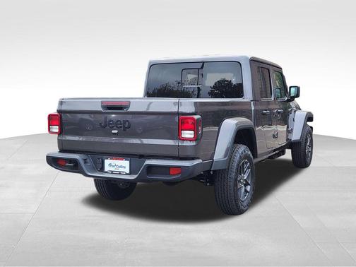 Granite Crystal Metallic Clearcoat 2026 Jeep Gladiator Sport S