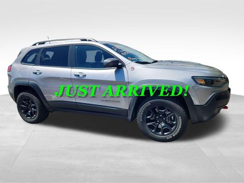 Billet Silver Metallic Clearcoat 2020 Jeep Cherokee Trailhawk