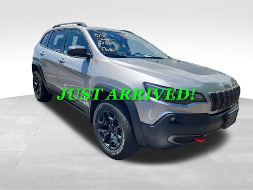 Billet Silver Metallic Clearcoat 2020 Jeep Cherokee Trailhawk