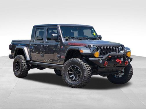 Granite Crystal Metallic Clearcoat 2025 Jeep Gladiator Rubicon