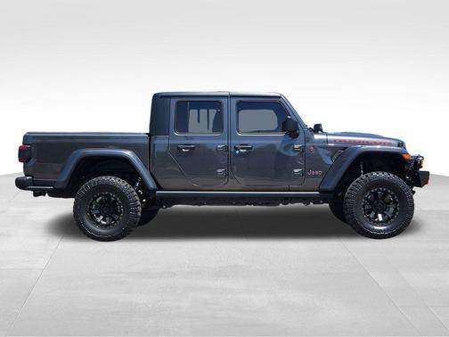 Granite Crystal Metallic Clearcoat 2025 Jeep Gladiator Rubicon