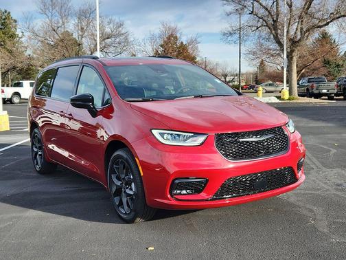 2026 Chrysler Pacifica Limited