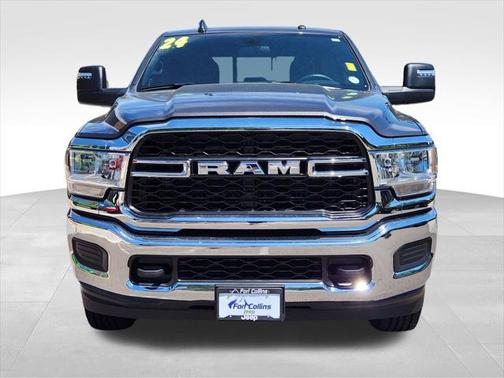 2024 RAM 3500 Tradesman Crew Cab 4x4 6'4' Box