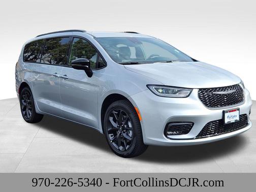 2026 Chrysler Pacifica L