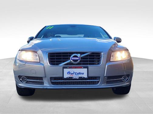 Silver 2011 Volvo S80 3.2