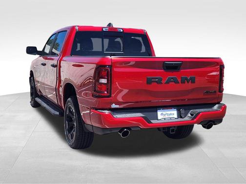 Molten Red Pearlcoat 2026 RAM 1500 Express