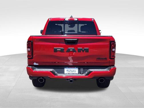 Molten Red Pearlcoat 2026 RAM 1500 Express