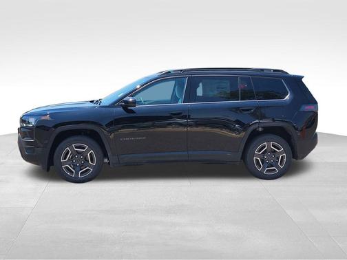 Diamond Black Crystal Pearlcoat 2026 Jeep Cherokee Limited