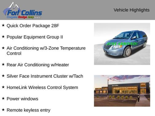 2005 Chrysler Town & Country Base