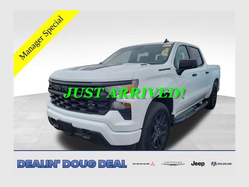 Summit White 2025 Chevrolet Silverado 1500 Custom