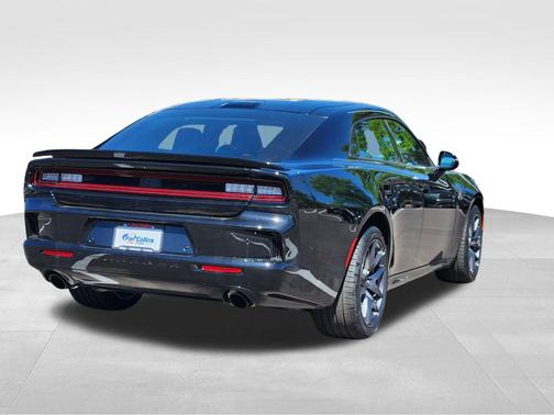 Diamond Black Crystal Pearlcoat 2026 Dodge Charger R/T Scat Pack