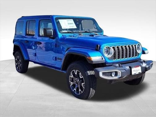 2025 Jeep Wrangler 4-Door Sahara 4x4