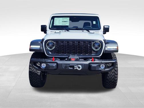 Bright White Clearcoat 2026 Jeep Gladiator Rubicon