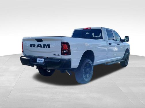 2026 RAM 2500 Tradesman Crew Cab 4x4 8' Box