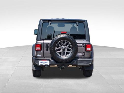 Granite Crystal Metallic Clearcoat 2026 Jeep Wrangler Sport S