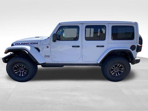 Bright White Clearcoat 2026 Jeep Wrangler Rubicon