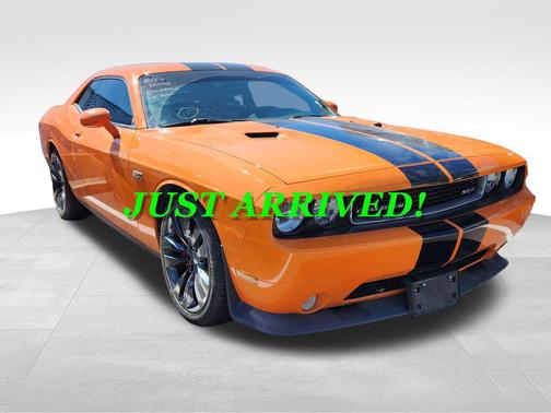 2014 Dodge Challenger SRT8