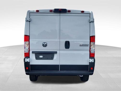 2026 RAM ProMaster 1500 Low Roof