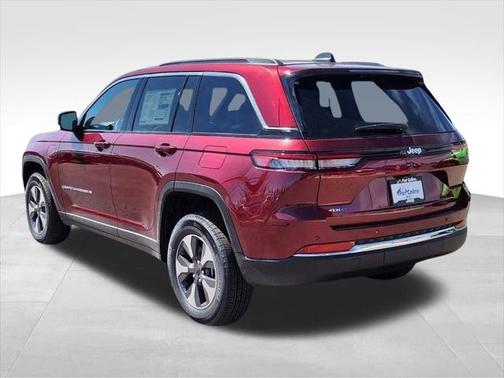 2025 Jeep Grand Cherokee 4xe Base