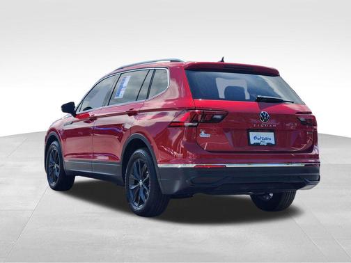 Red 2024 Volkswagen Tiguan 2.0T SE 4MOTION
