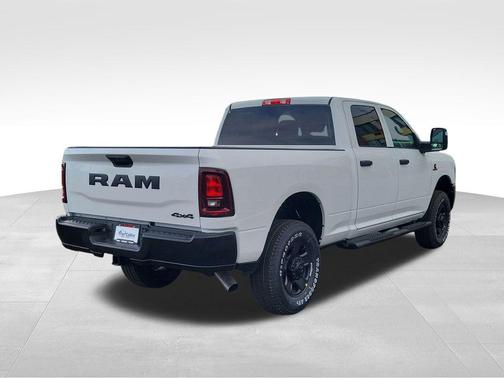 2026 RAM 2500 Tradesman Crew Cab 4x4 6'4' Box