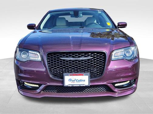 2021 Chrysler 300 Touring