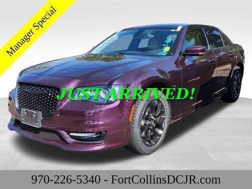 2021 Chrysler 300 Touring