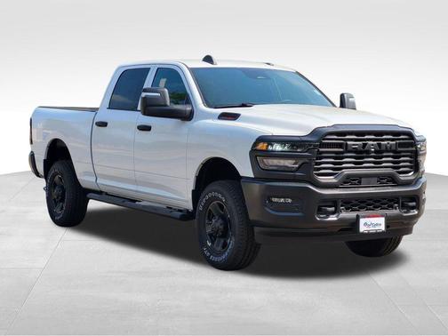 Bright White Clearcoat 2026 RAM 2500 Tradesman Crew Cab 4x4 6'4' Box