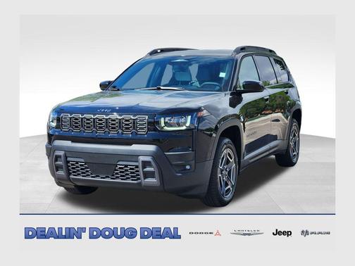 Diamond Black Crystal Pearlcoat 2026 Jeep Cherokee Laredo 4x4