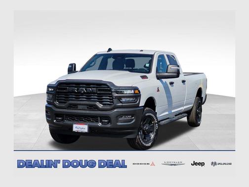 Bright White Clearcoat 2026 RAM 2500 Tradesman Crew Cab 4x4 8' Box