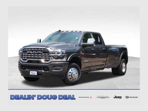 Granite Crystal Metallic Clearcoat 2026 RAM 3500 Longhorn