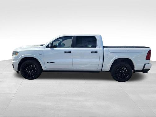 Ivory White Tri-Coat Pearlcoat 2026 RAM 1500 Limited