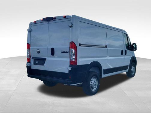 2026 RAM ProMaster 1500 Low Roof
