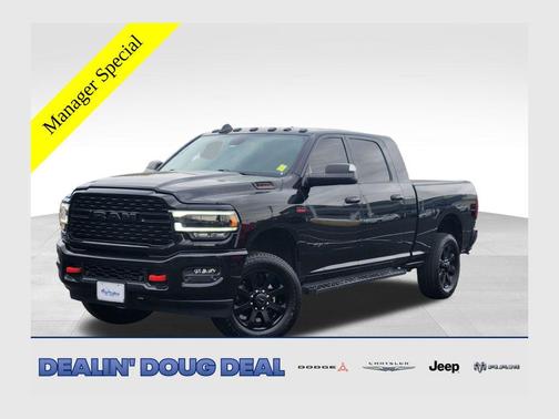 Diamond Black Crystal Pearlcoat 2022 RAM 3500 Big Horn Mega Cab 4x4 6'4' Box