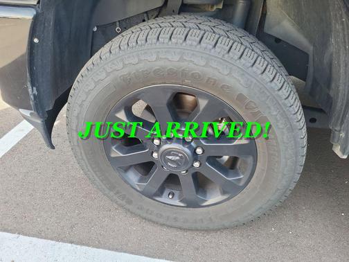 2022 RAM 3500 Big Horn Mega Cab 4x4 6'4' Box