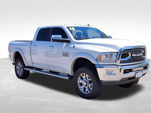 2018 RAM 2500 Limited Crew Cab 4x4 6'4' Box