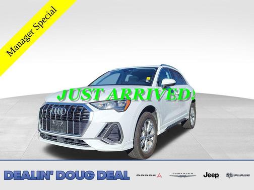 2021 Audi Q3 45 S line Premium